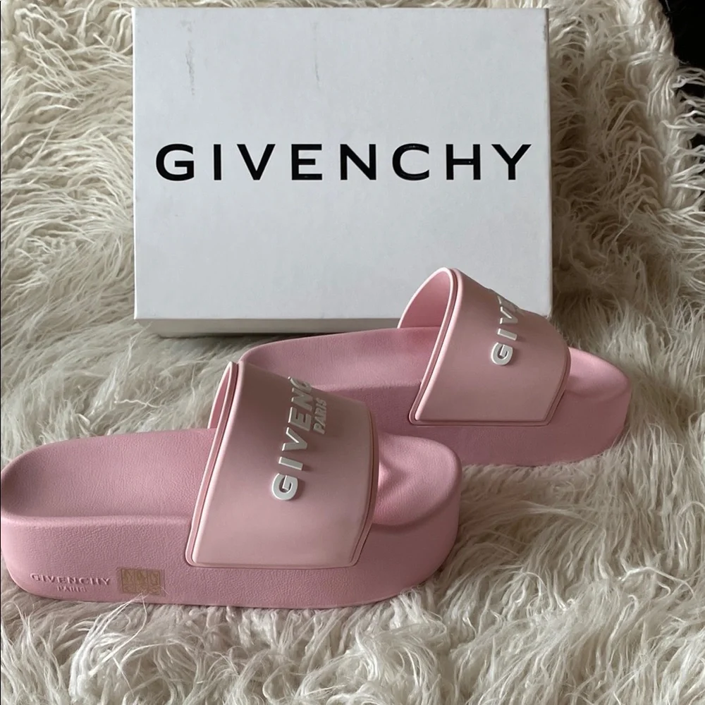 Givenchy Slide Sandals Blossom Pink, Size 40 (approx US 10), NWT - Picture 2 of 10